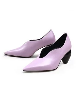 Jady Rose JadyRose | Scalloped Edges-Curve Shaped Leather Pump - Lavender