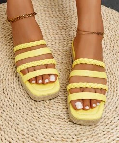 HT EN BLOOM | BRAIDED STRAP PLATFORM SANDAL LEMON