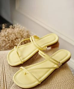 HT NEW ARRIVALS En Bloom | LEMON IRSIA THONG