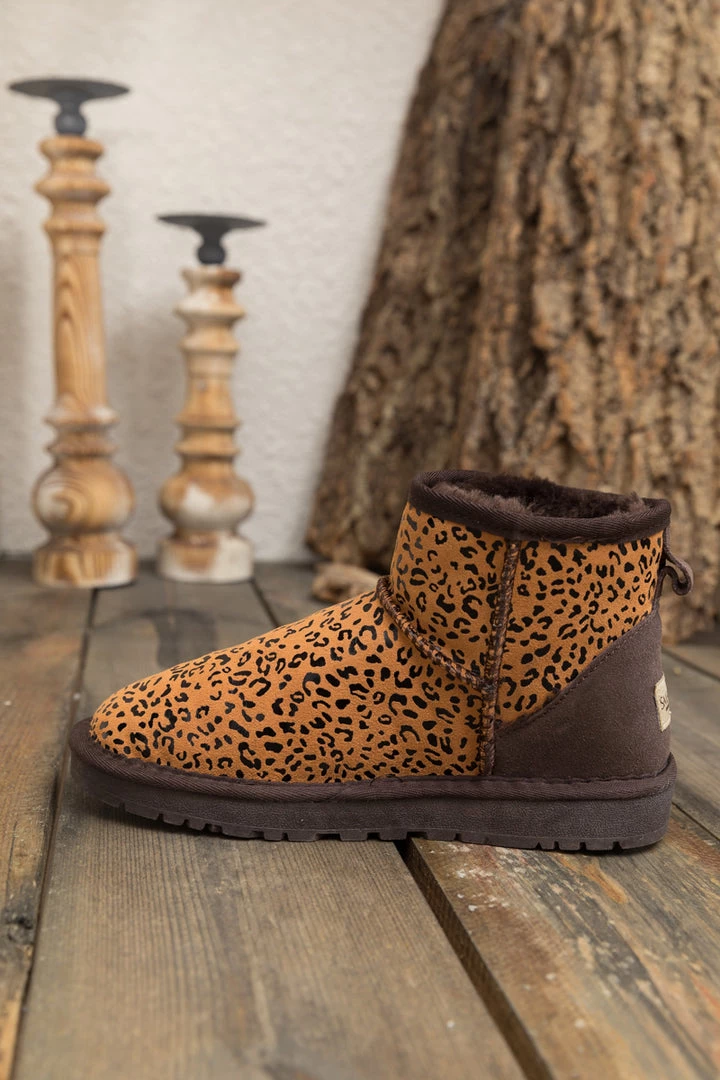 XH SMAIBULUN UGG™ | Faux Fur-Lined Leather Suede Low Boots New In Shoes 11 XH SMAIBULUN UGG™ | Faux Fur-Lined Leather Suede Low Boots New In Shoes