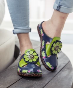 NEW ARRIVALS SOFFIA | Floral Appliqued Cut-Out Leather Sandal - Navy
