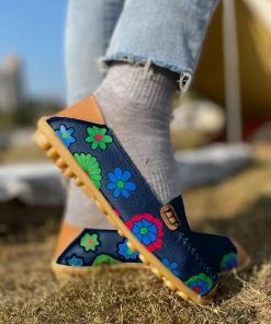 ATC Floral Print-Accent Leather Loafers - MAMA LOVE 35 ATC Floral Print-Accent Leather Loafers - MAMA LOVE