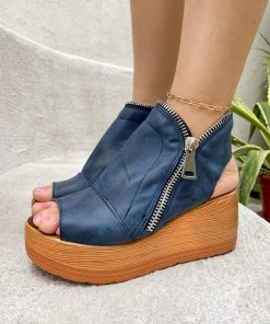 Peep-toe Side Zipper Wedge Boots Platform Sandals | EN BLOOM New In Shoes