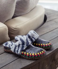 NEW ARRIVALS SOFFIA | Floral Embossed Wool Lined Leather Slipper - Navy Black