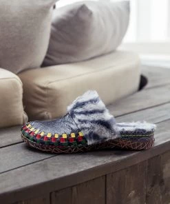 NEW ARRIVALS SOFFIA | Floral Embossed Wool Lined Leather Slipper - Navy Black