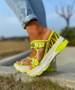 YL Double-Strap Platform Sandal - EN BLOOM