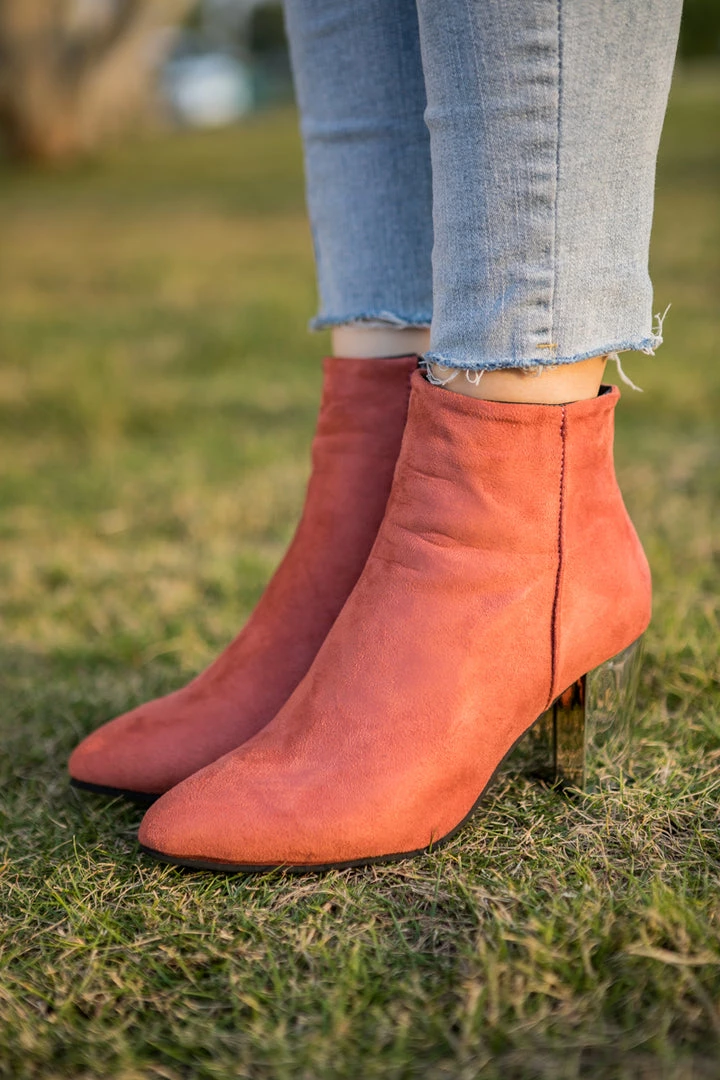 HYHE NEW ARRIVALS EN BLOOM | Orange Mirror Heel Suede Ankle Boots 3 HYHE NEW ARRIVALS EN BLOOM | Orange Mirror Heel Suede Ankle Boots