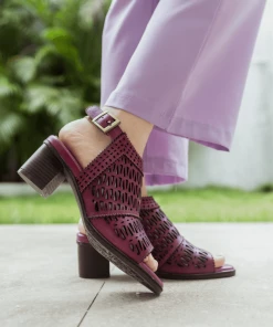 RXD SOFFIA | Mulberry Perforated Slingback Leather Sandal