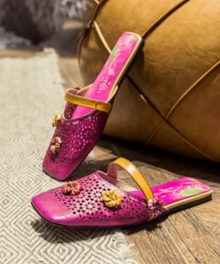 JF SOFFIA | Perforated Floral Appliqued Leather Sandal - Purple