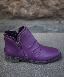 YL En Bloom | Ruched Ankle Boot