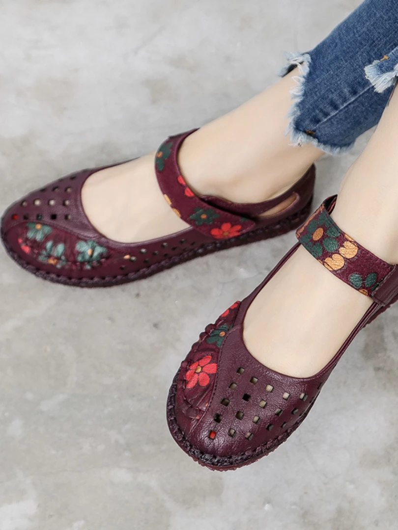 XR New In Shoes Rumour Has It | Perforated Flower Printed Leather Mary Jane Flats- Purple 2 XR New In Shoes Rumour Has It | Perforated Flower Printed Leather Mary Jane Flats- Purple
