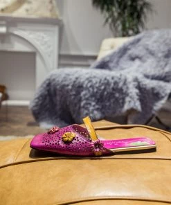 JF SOFFIA | Perforated Floral Appliqued Leather Sandal - Purple