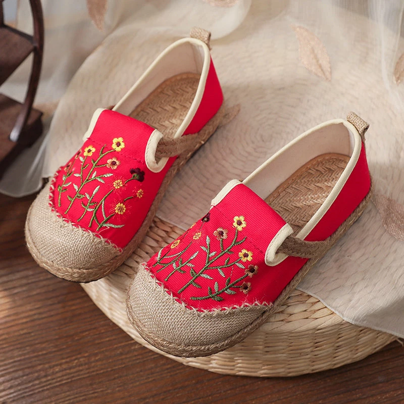 TC Blossom Daisy Embroidered Round Toe Espadrilles - Cactus Rose New In Shoes 11 TC Blossom Daisy Embroidered Round Toe Espadrilles - Cactus Rose New In Shoes