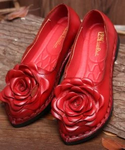 XR Shop Sandals Rumour Has It | Rose Head Tassel-Accent Joyce Loafers