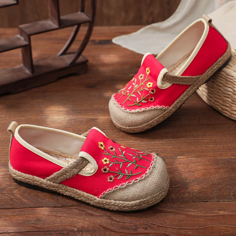 TC Blossom Daisy Embroidered Round Toe Espadrilles - Cactus Rose New In Shoes 10 TC Blossom Daisy Embroidered Round Toe Espadrilles - Cactus Rose New In Shoes