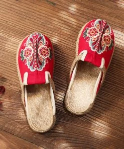 TC Abstract Embroidered Mules Slides Clogs- Cactus Rose