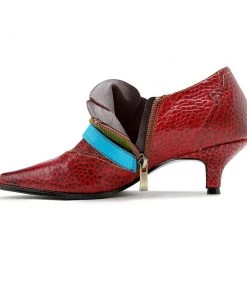 SOFFIA | Tri-Strap Sculpted Reliefs Leather Bootie New In Shoes
