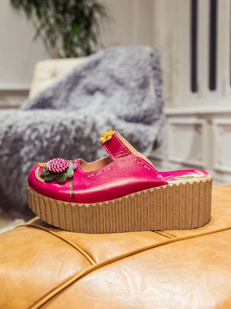 JF SOFFIA | Genuine Leather Red Ribbed-Sole Floral Appliqued Clogs NEW ARRIVALS 7 JF SOFFIA | Genuine Leather Red Ribbed-Sole Floral Appliqued Clogs NEW ARRIVALS