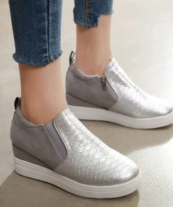 HT Hi-top Contrast Croc-Embossed Sneaker - EN BLOOM Sneaker & Athletic