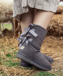 XH SMAIBULUN UGG™ | Double-Bow Back Ribbon Suede Boots - Steel Grey NEW ARRIVALS 15 XH SMAIBULUN UGG™ | Double-Bow Back Ribbon Suede Boots - Steel Grey NEW ARRIVALS