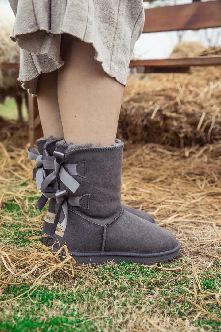 XH SMAIBULUN UGG™ | Double-Bow Back Ribbon Suede Boots - Steel Grey NEW ARRIVALS 8 XH SMAIBULUN UGG™ | Double-Bow Back Ribbon Suede Boots - Steel Grey NEW ARRIVALS