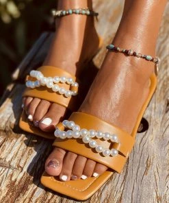 HT New In Shoes En Bloom | Tan Pearl Chain Slides Flat Sandals