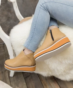 HYHE New In Shoes En Bloom | Eazy Platform Ankle Boots - Beige