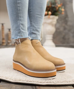 HYHE New In Shoes En Bloom | Eazy Platform Ankle Boots - Beige