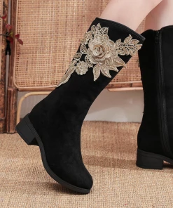 YR New In Shoes Cactus Rose | Golden Flower Appliqued Lace Detail Long Knee Boots - Black 16 YR New In Shoes Cactus Rose | Golden Flower Appliqued Lace Detail Long Knee Boots - Black