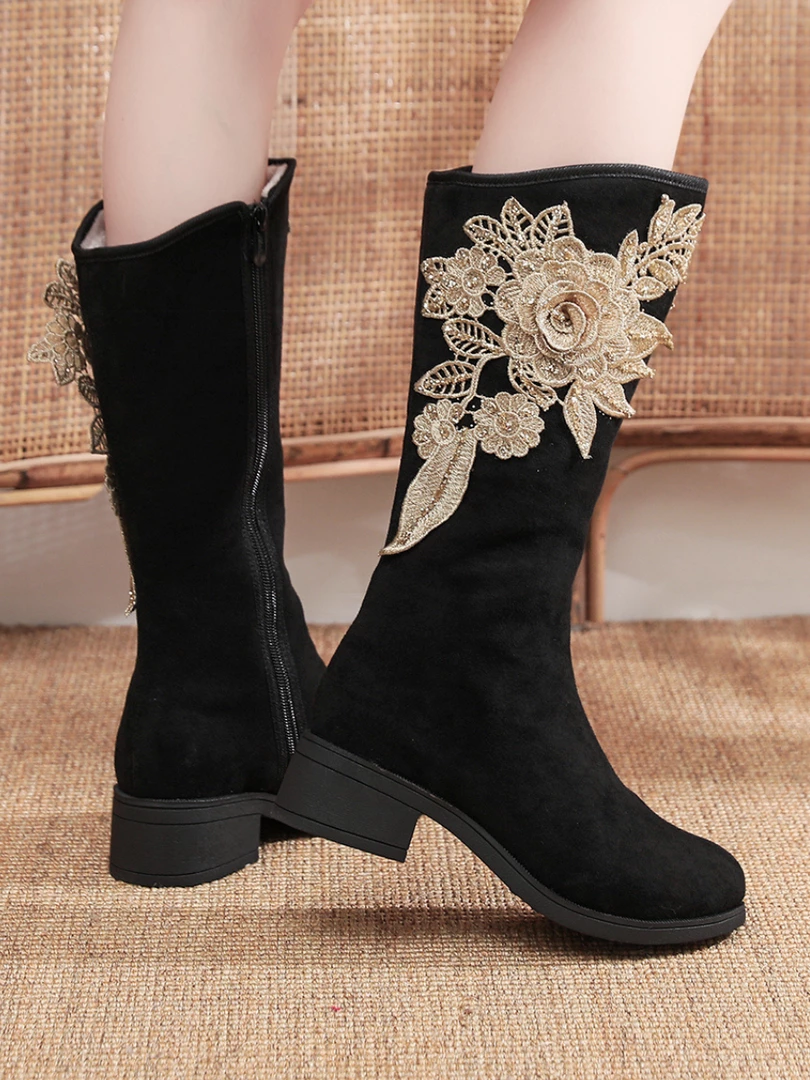 YR New In Shoes Cactus Rose | Golden Flower Appliqued Lace Detail Long Knee Boots - Black 6 YR New In Shoes Cactus Rose | Golden Flower Appliqued Lace Detail Long Knee Boots - Black