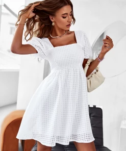 DY NEW ARRIVALS NOTEPAD SQUARE COLLAR MINI DRESS - WHITE