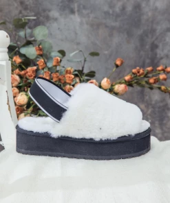 ATC Side Cut And Cross-Toe Leather Loafers - MAMA LOVE