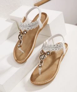 SIKETU | WHITE FLORAL-ACCENT RHINESTONE SANDAL New In Shoes