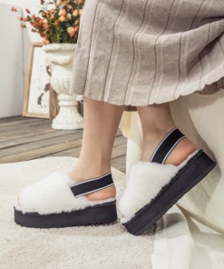 XH SMAIBULUN UGG™ | Soft Woolen Fluffy Disco Platform Sandals Slippers - White