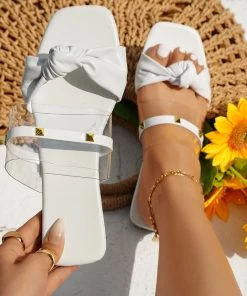 HT En Bloom | DAISY WHITE ATHALIA SLIDES Flat Sandals