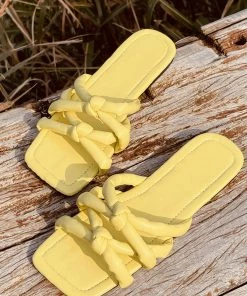 HT NEW ARRIVALS EN BLOOM | LEMON PUFFY KNOT CROSS STRAP SLIDE