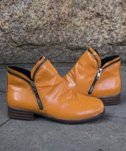 YL New In Shoes En Bloom | Zip Trim Ruched Ankle Boot