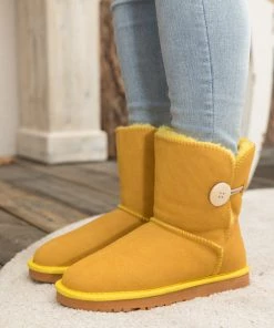 XH SMAIBULUN UGG™ | Faux Fur-Lined Classic Side Button Suede Boot New In Shoes 22 XH SMAIBULUN UGG™ | Faux Fur-Lined Classic Side Button Suede Boot New In Shoes