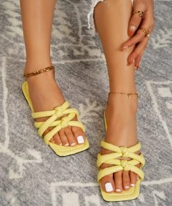 HT NEW ARRIVALS EN BLOOM | LEMON PUFFY KNOT CROSS STRAP SLIDE
