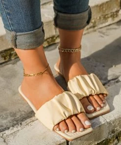 HT En Bloom | Folds Upper Flat Sole Sandal Beige